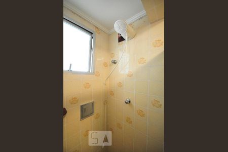 Apartamento à venda com 76m², 2 quartos e 1 vagadetalhe do banheiro