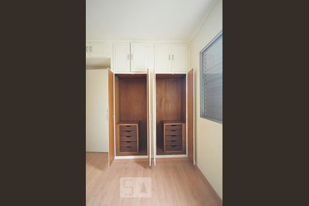Apartamento à venda com 76m², 2 quartos e 1 vagaarmário do quarto 2