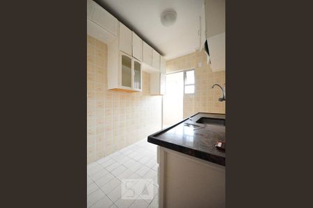 Apartamento à venda com 76m², 2 quartos e 1 vagacozinha