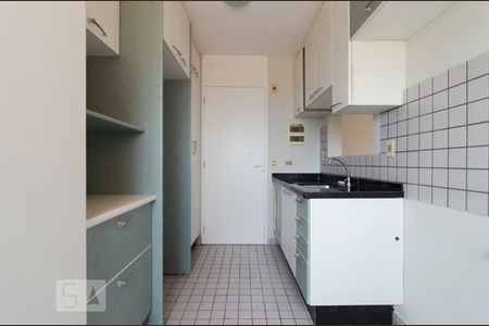 Apartamento para alugar com 80m², 3 quartos e 1 vaga Apartamento para alugar com 80m², 3 quartos e 1 vagaCozinha