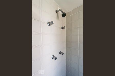 Apartamento para alugar com 100m², 3 quartos e 2 vagasBanheiro da suíte