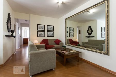 Apartamento à venda com 110m², 3 quartos e 1 vagaSala