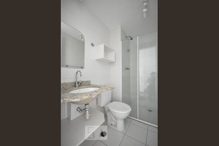 banheiro de apartamento para alugar com 2 quartos, 56m² em Vila Andrade, São Paulo