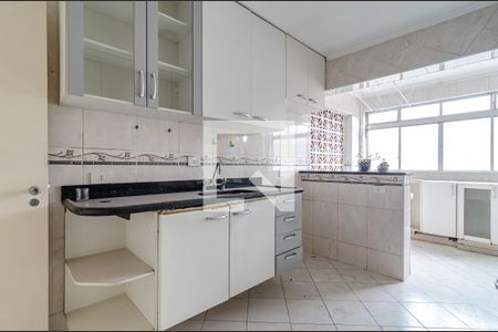 Apartamento à venda com 86m², 2 quartos e 2 vagas Apartamento à venda com 86m², 2 quartos e 2 vagasCozinha