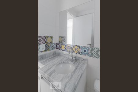 Apartamento à venda com 70m², 3 quartos e 2 vagasBanheiro