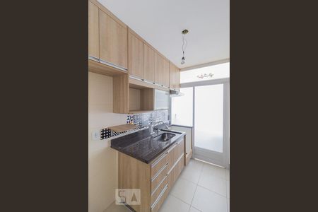 Apartamento à venda com 70m², 3 quartos e 2 vagasCozinha
