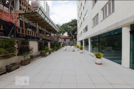 Apartamento à venda com 80m², 2 quartos e 1 vagaÁrea comum