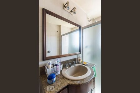 Banheiro Suite de apartamento para alugar com 3 quartos, 101m² em Sumarezinho, São Paulo