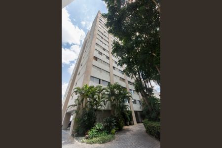 Fachada de apartamento para alugar com 3 quartos, 101m² em Sumarezinho, São Paulo