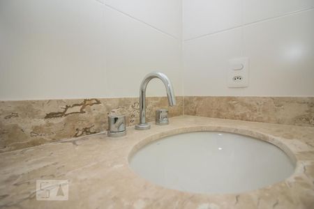 Apartamento para alugar com 60m², 2 quartos e 1 vagaBanheiro