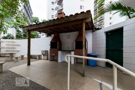 Apartamento à venda com 147m², 4 quartos e 2 vagasÁrea comum - Churrasqueira