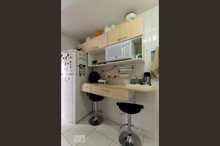 Apartamento à venda com 147m², 4 quartos e 2 vagasCozinha (Armários)
