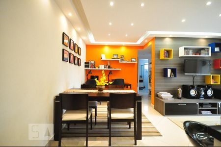 sala de apartamento à venda com 2 quartos, 68m² em Paraíso do Morumbi, São Paulo
