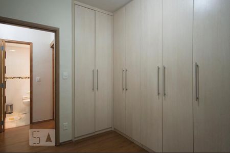 Apartamento para alugar com 89m², 3 quartos e 2 vagas Apartamento para alugar com 89m², 3 quartos e 2 vagasQuarto 01