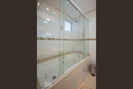 Apartamento para alugar com 89m², 3 quartos e 2 vagas Apartamento para alugar com 89m², 3 quartos e 2 vagasBanheiro