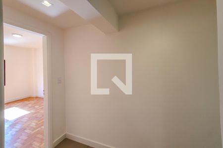 Corredor de apartamento para alugar com 2 quartos, 77m² em Ipiranga, São Paulo