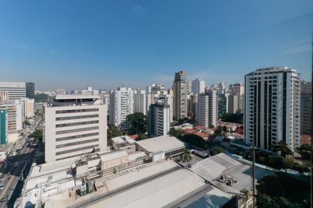 Studio à venda com 28m², 1 quarto e 1 vaga Studio à venda com 28m², 1 quarto e 1 vagaStudio