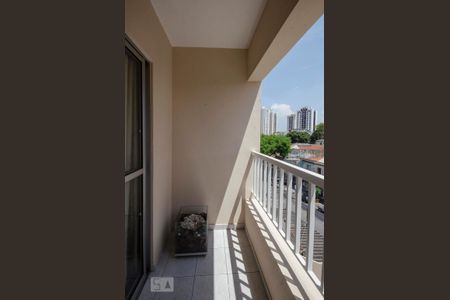 Sacada de apartamento à venda com 2 quartos, 59m² em Santa Teresinha, São Paulo
