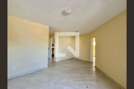 Sala de apartamento para alugar com 3 quartos, 77m² em Jabaquara, São Paulo