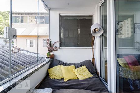 Casa à venda com 81m², 1 quarto e sem vagaVaranda