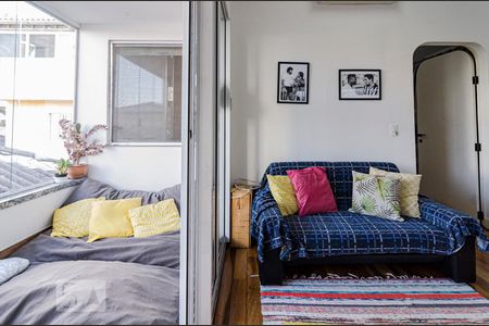 Casa à venda com 81m², 1 quarto e sem vagaSala 2