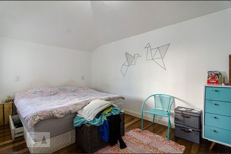 Casa à venda com 81m², 1 quarto e sem vagaQuarto