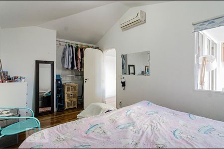 Casa à venda com 81m², 1 quarto e sem vagaQuarto