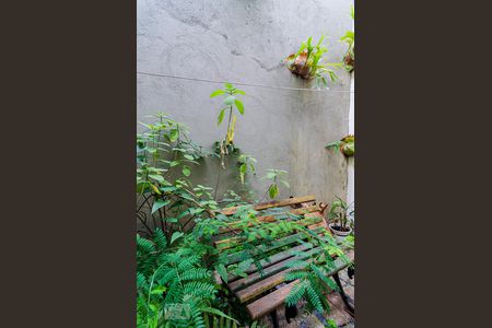 Casa à venda com 81m², 1 quarto e sem vagaÁrea de serviço