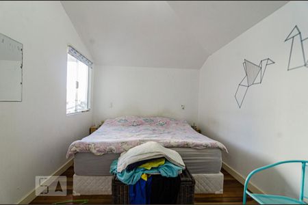 Casa à venda com 81m², 1 quarto e sem vagaQuarto