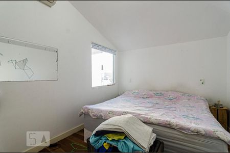 Casa à venda com 81m², 1 quarto e sem vagaQuarto