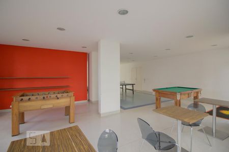 Apartamento à venda com 45m², 2 quartos e 1 vaga Apartamento à venda com 45m², 2 quartos e 1 vagaSalão de jogos