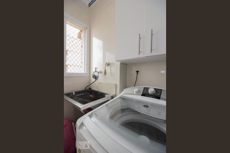 Apartamento à venda com 45m², 2 quartos e 1 vaga Apartamento à venda com 45m², 2 quartos e 1 vagaÁrea de serviço