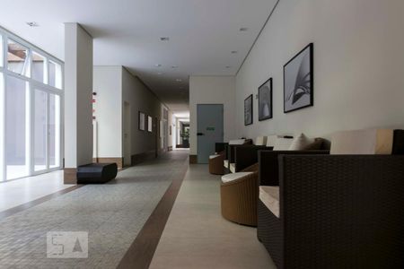 Apartamento para alugar com 32m², 1 quarto e 1 vagaÁrea comum - Hall social