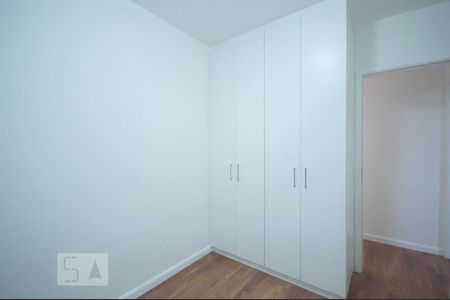 Apartamento à venda com 68m², 2 quartos e 1 vagaQuarto