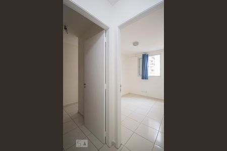 Acesso de apartamento à venda com 2 quartos, 55m² em Vila Paulista, São Paulo