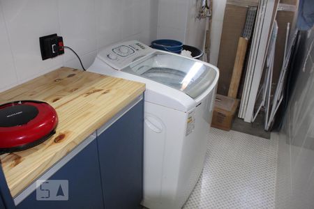 Apartamento para alugar com 107m², 2 quartos e 2 vagas Apartamento para alugar com 107m², 2 quartos e 2 vagasÁrea de serviço