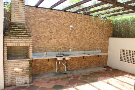 Apartamento para alugar com 107m², 2 quartos e 2 vagas Apartamento para alugar com 107m², 2 quartos e 2 vagasChurrasqueira