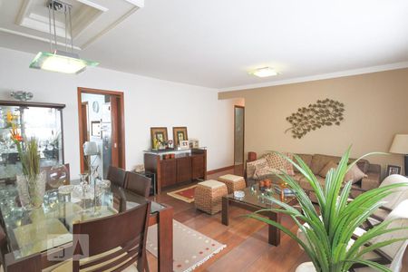 Sala de apartamento para alugar com 3 quartos, 127m² em Liberdade, São Paulo