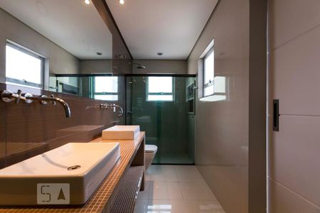 Apartamento à venda com 550m², 4 quartos e 2 vagasQuarto 4 - Suíte/ Banheiro