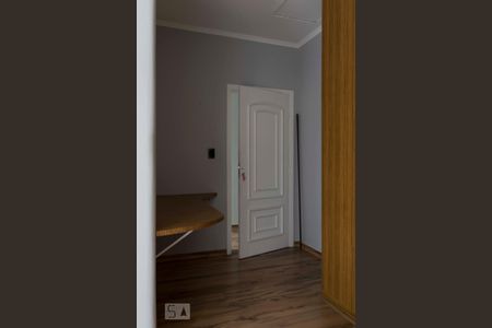 Apartamento à venda com 550m², 4 quartos e 2 vagasQuarto 2