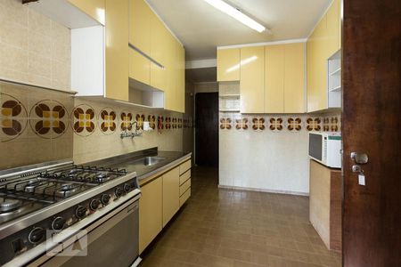 Apartamento para alugar com 75m², 2 quartos e 1 vaga Apartamento para alugar com 75m², 2 quartos e 1 vagaCozinha