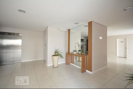 Apartamento à venda com 64m², 2 quartos e 1 vagaHall Social