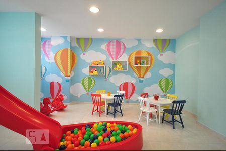 Apartamento à venda com 64m², 2 quartos e 1 vagaBrinquedoteca