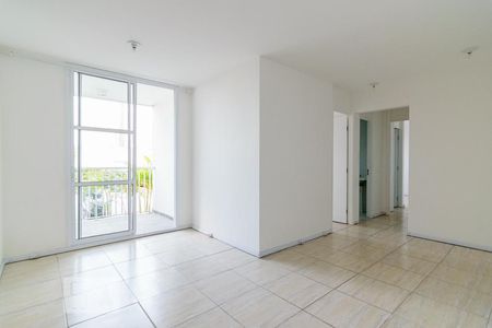 Sala de apartamento para alugar com 2 quartos, 64m² em Campestre, Santo André