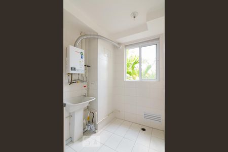 Área de Serviço de apartamento para alugar com 2 quartos, 64m² em Campestre, Santo André