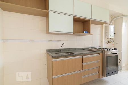 Cozinha de apartamento para alugar com 2 quartos, 64m² em Campestre, Santo André