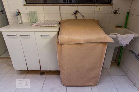 Apartamento para alugar com 75m², 2 quartos e sem vagaLavanderia