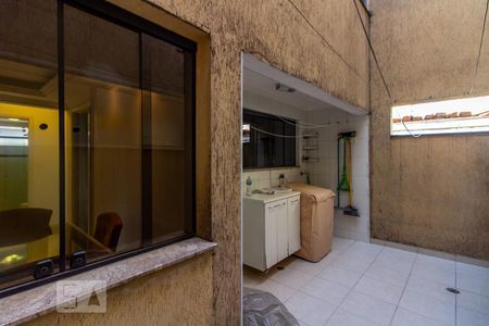 Apartamento para alugar com 75m², 2 quartos e sem vagaLavanderia/Quintal 