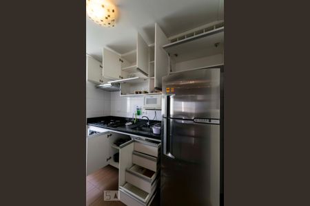 Apartamento para alugar com 50m², 2 quartos e 1 vagaCozinha (Armários)