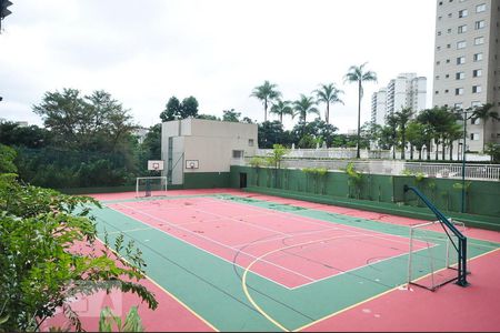 Apartamento à venda com 120m², 3 quartos e 2 vagasquadra